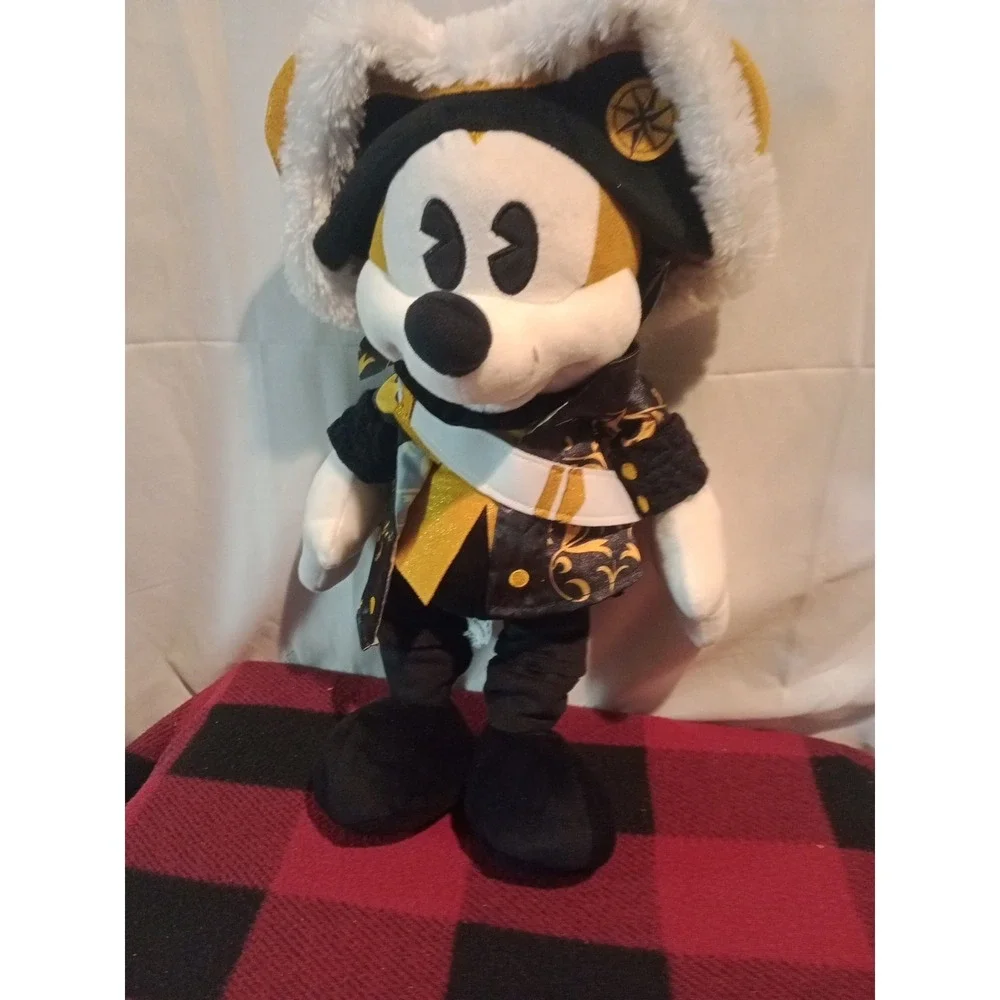 Mickey Mouse The Main Attraction Pirates of the Caribbean Plush Disney 2/12 16